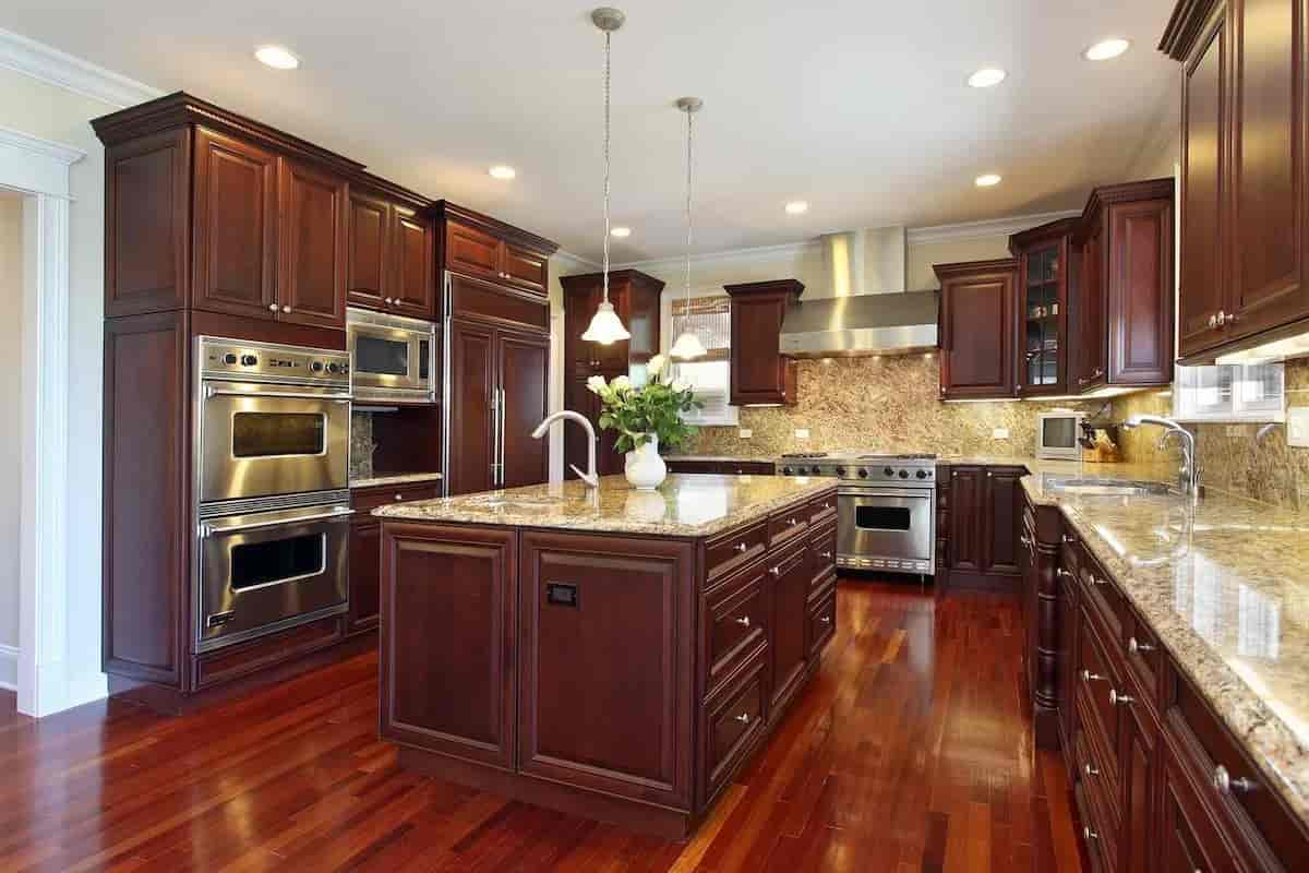  kitchen backsplash tile ideas with dark countertops 